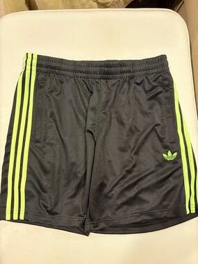 Adidas Adicolor Jacquard Shorts Neon Green Men’s Large